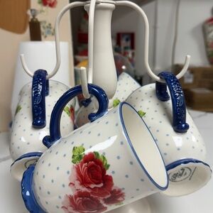 Pioneer Woman Heritage Floral  Mugs Set of 4